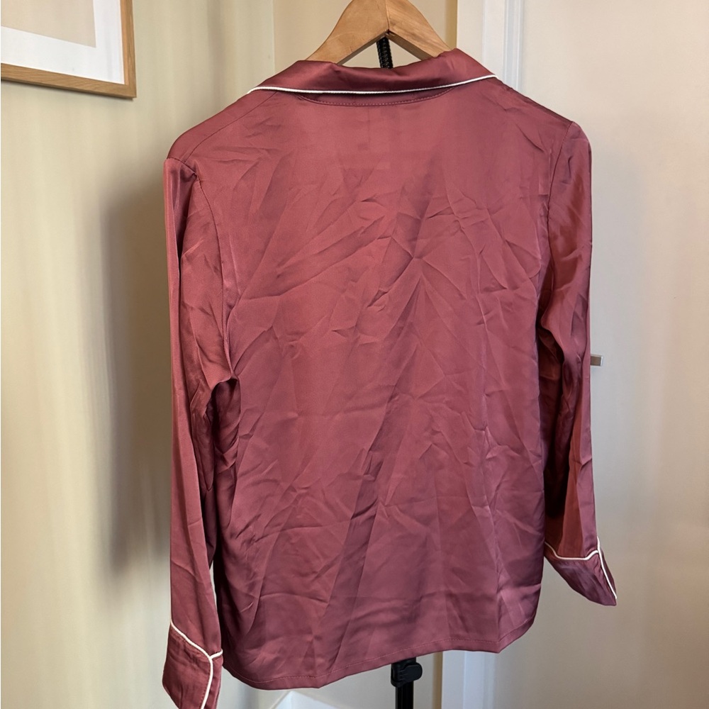 Satin Pjs Set - Picture 3 of 4